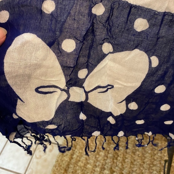 Disney Parks Minnie Mouse Polka Dot Lightweight Scarf with Fringe - Picture 4 of 7